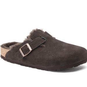 Birkenstock Boston Shearling Clog in Mocha